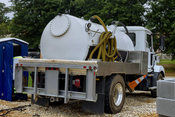 Best Affordable portable toilet rental  in Watertown Town, MA